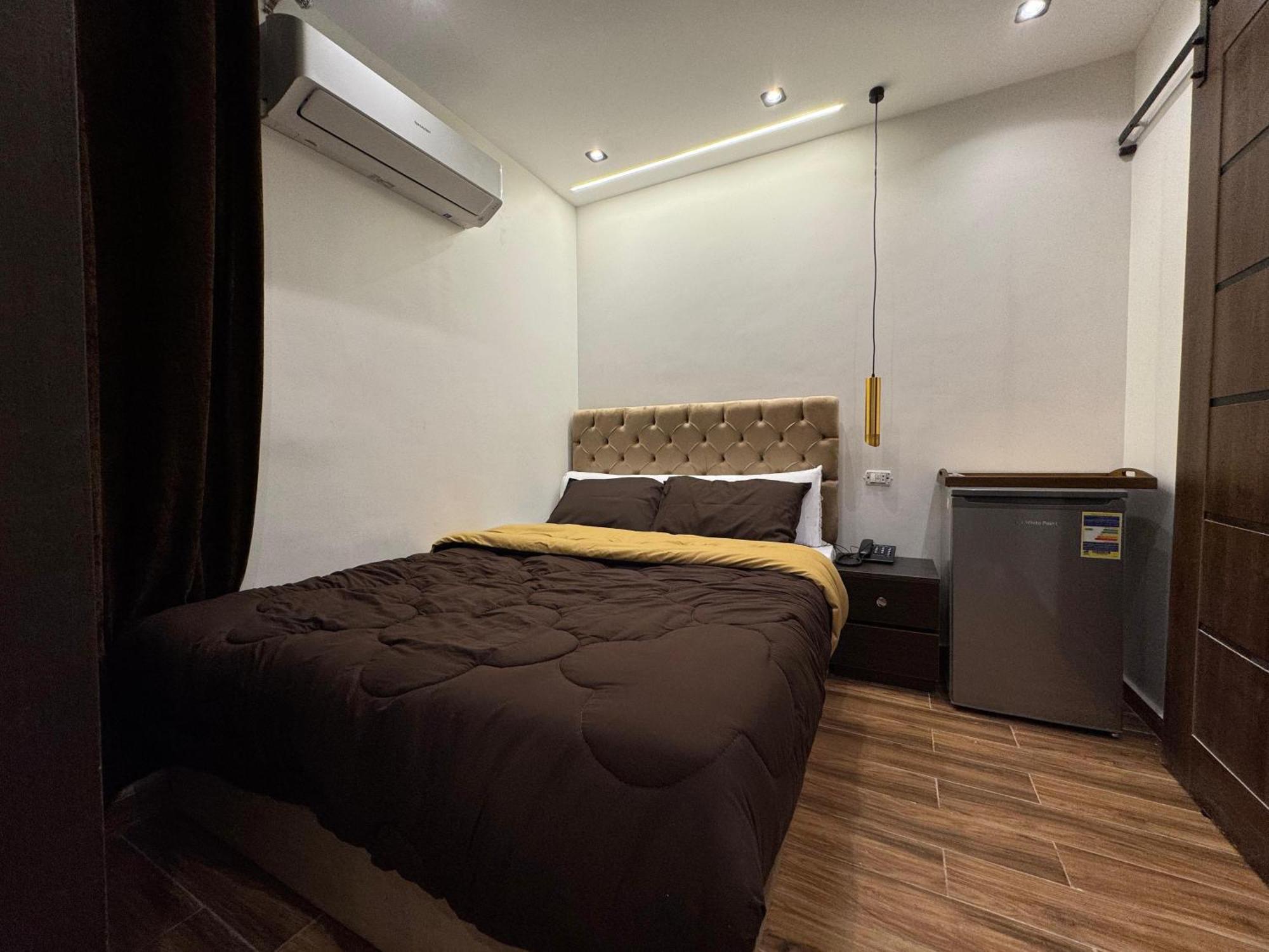 New White Pyramids Inn Ghatati 外观 照片